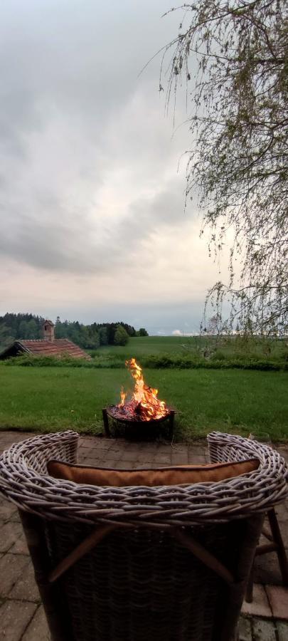 Les Abeilles Bed & Breakfast Romont Eksteriør bilde